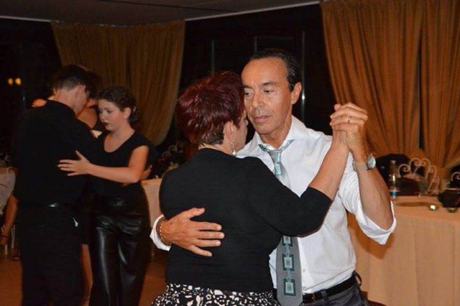 Sabato 15 ottobre, milonga Villa Regina, si riparte!!!Tdj il nostro grande Fabr…